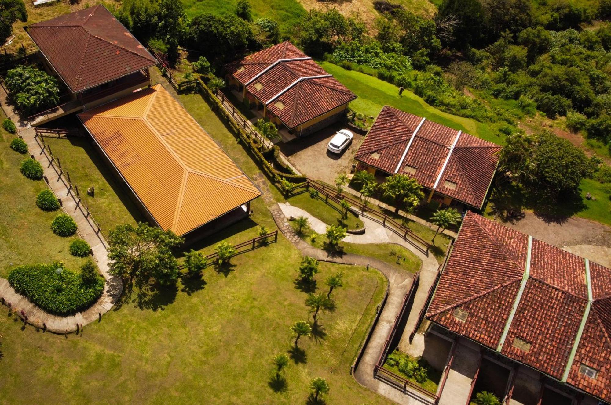 Hotel Montana Monteverde Exterior foto