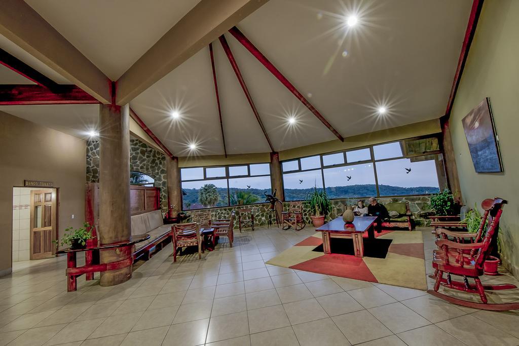 Hotel Montana Monteverde Exterior foto
